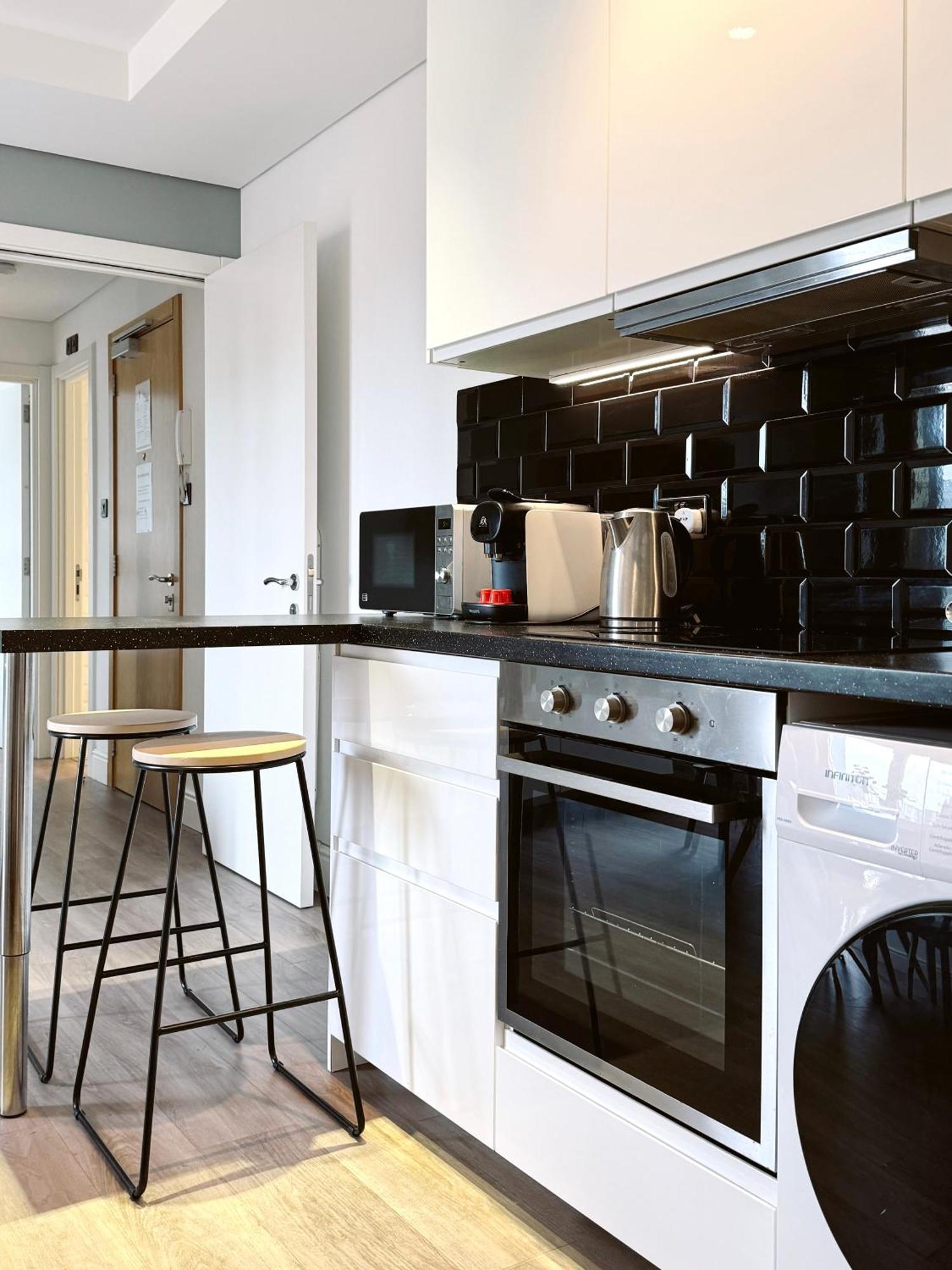Stunning City Centre Penthouse With Private Balcony - Grand Central House Gibraltár Kültér fotó